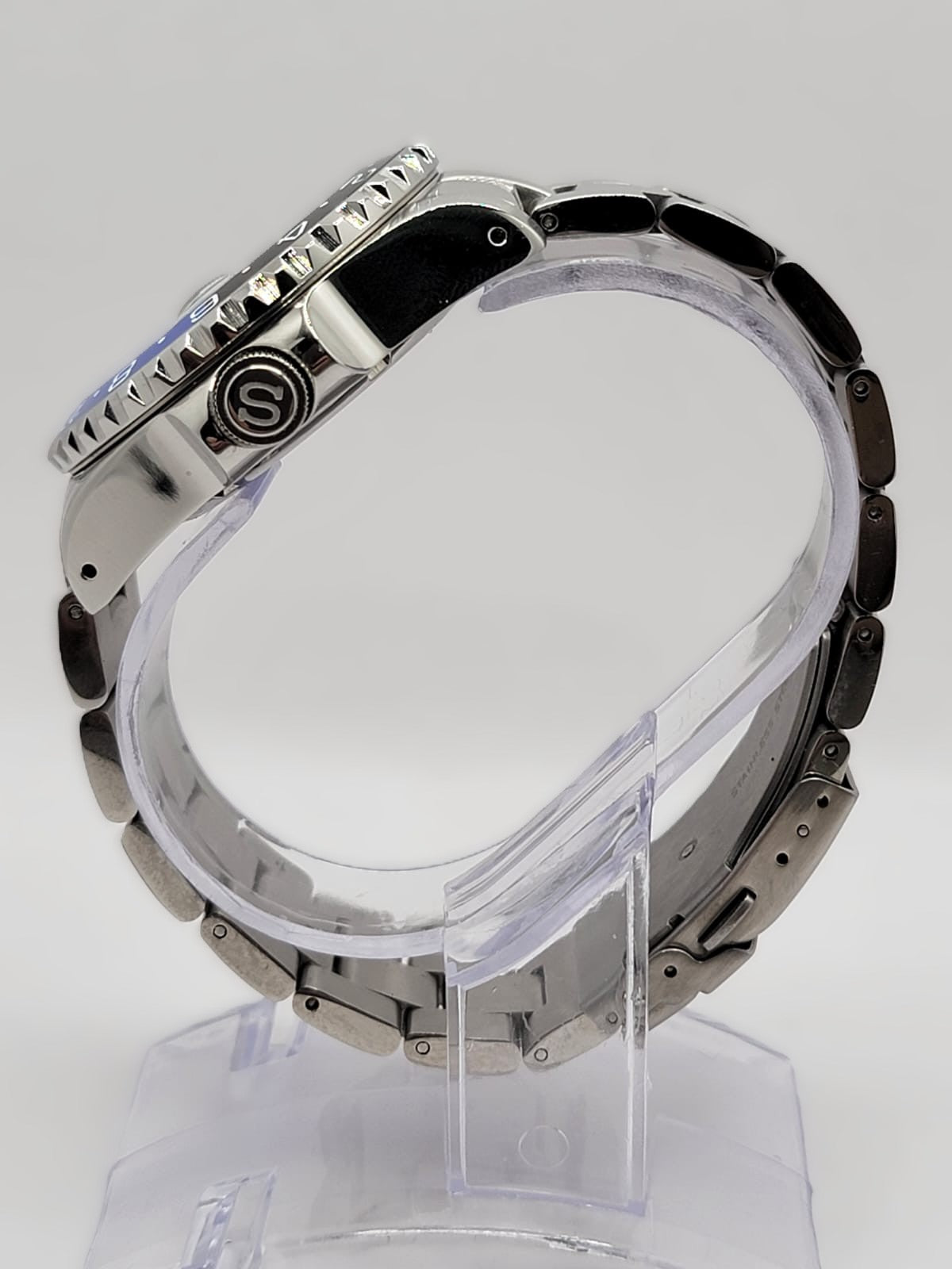 CUSTOM PREMIER MOD (SEIKO ICED BATMAN GMT) WHITE DIAL, S.S.BRACELET, NH34GMT AUTOMATIC NEW **BUILD TO ORDER, SERIOUS INQUIRIES ONLY PLEASE!**