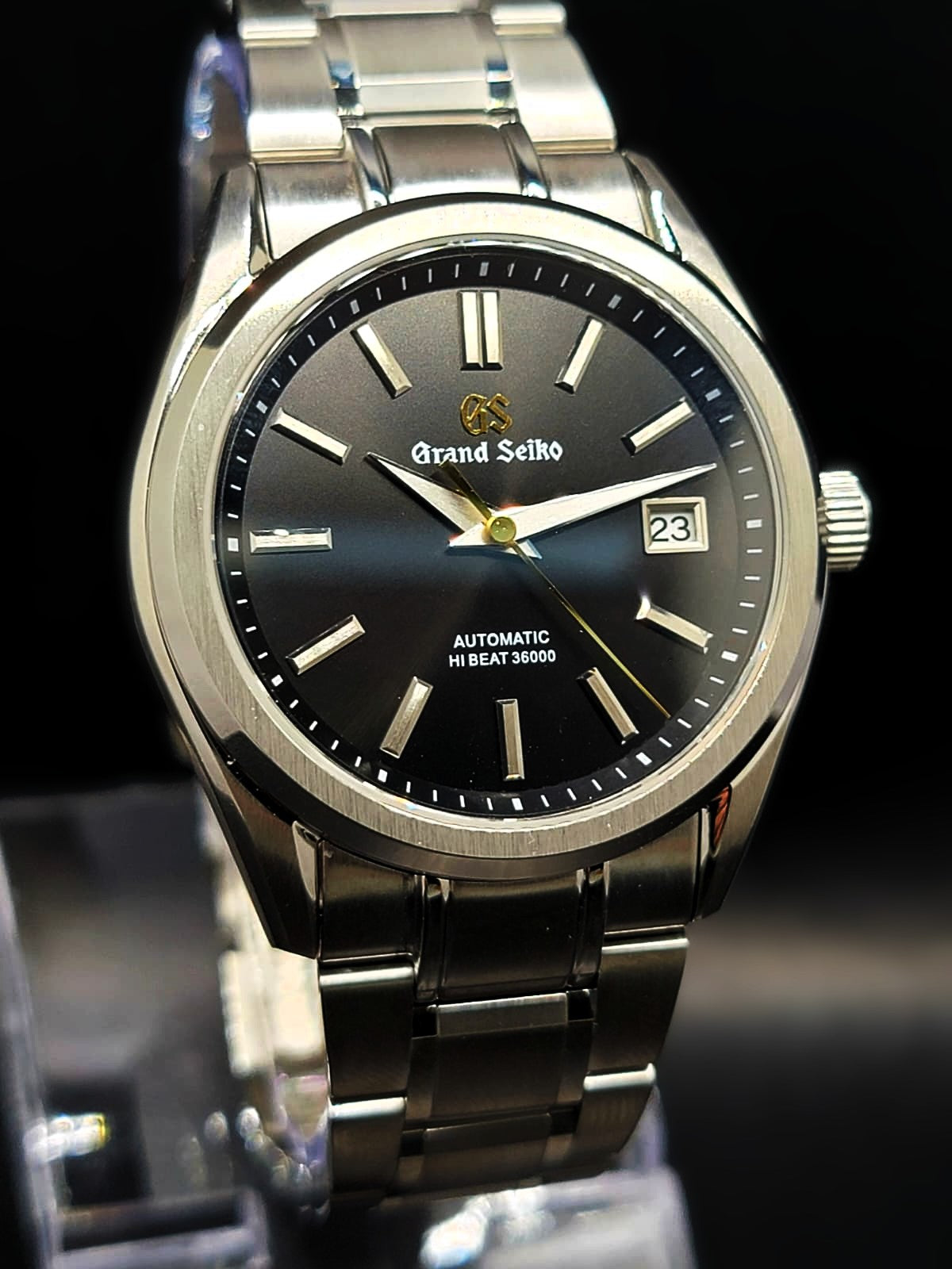 CUSTOM MOD GRAND SEIKO - HERITAGE - BLACK AND GOLD - AUTOMATIC WATCH