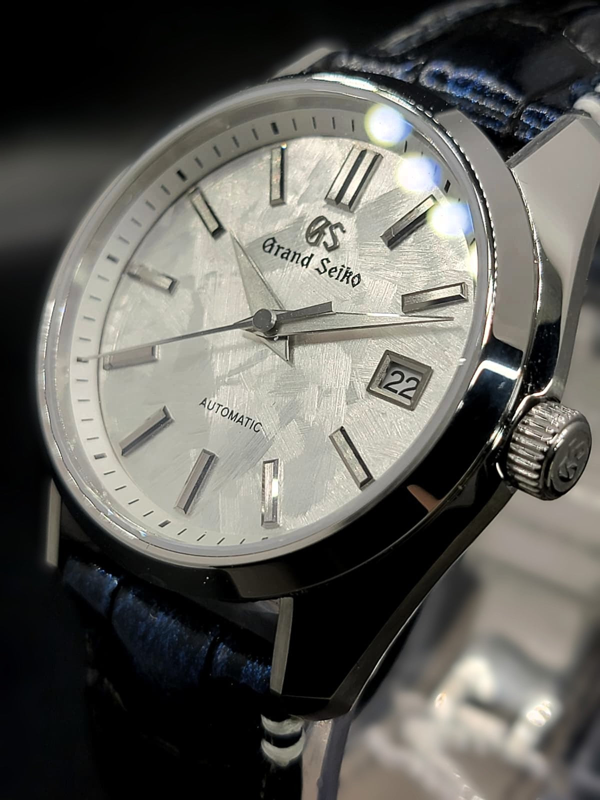 CUSTOM PREMIER GRAND SEIKO WHITE SHUNBUN MOD WITH GALAXY BLUE n GOLD LEATHER