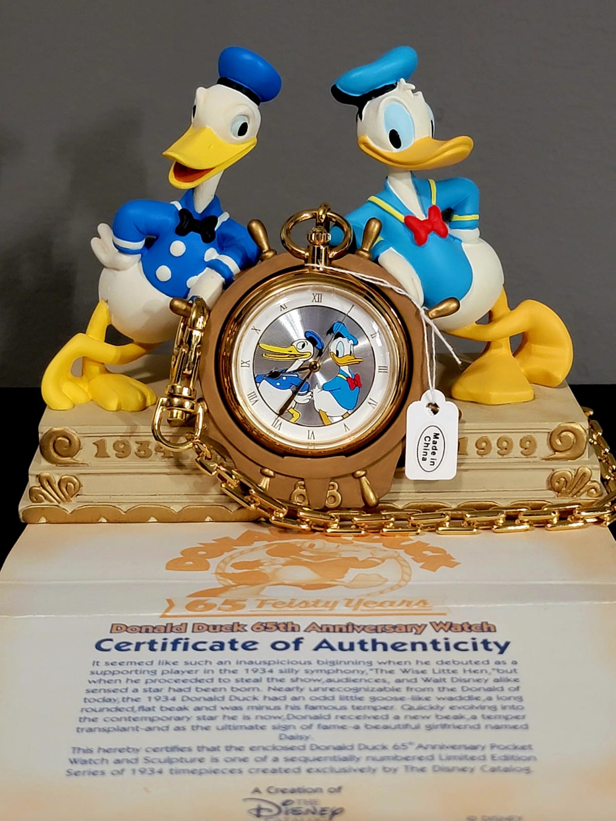 Disney Donald Duck Pocket Watch 65Th Anniversary LIMITED EDITION #0870 / 1934 NEW