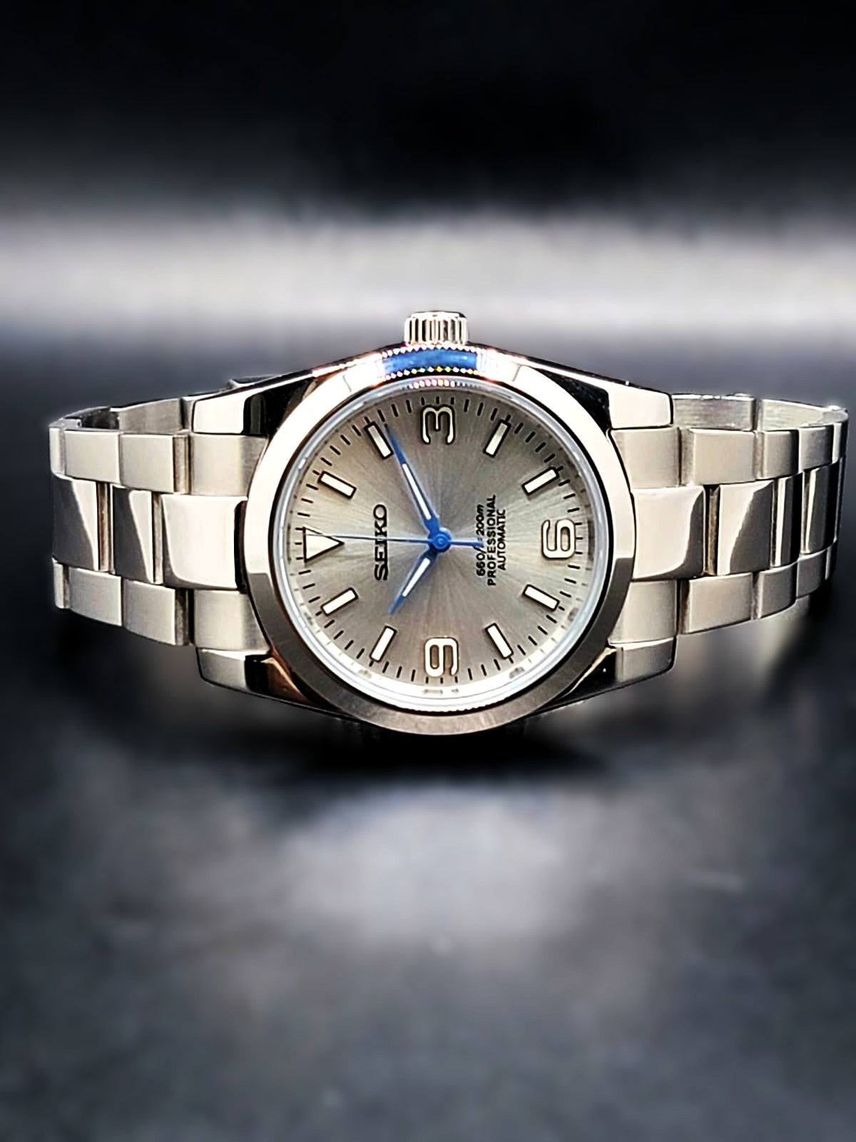 CUSTOM SEIKO MOD EXPLORER - 38MM CASE - BLUE HANDS IN WHITE DIAL