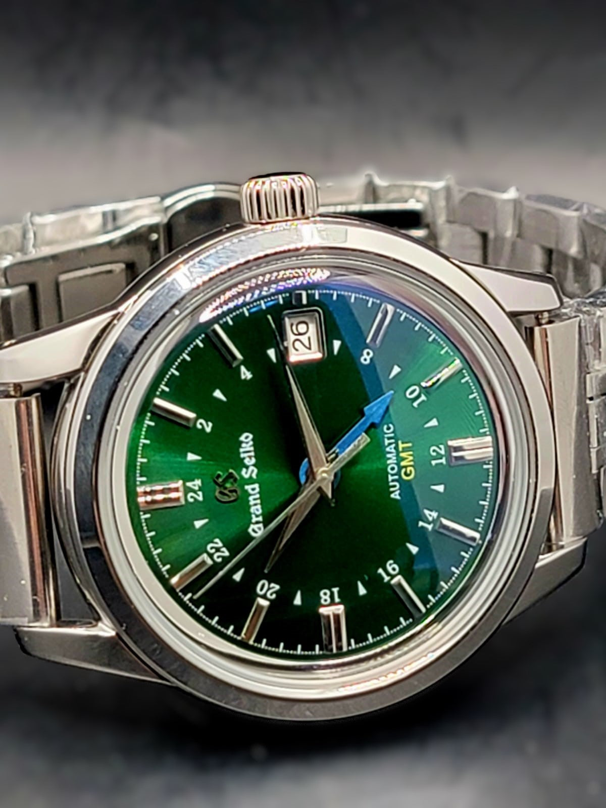 CUSTOM MOD (GRAND SEIKO ELEGANCE GMT) GREEN DIAL w LEATHER BAND AUTO NH34GMT