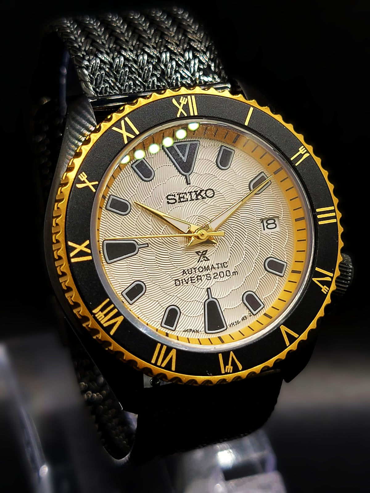 CUSTOM SEIKO MOD BLACK n GOLD