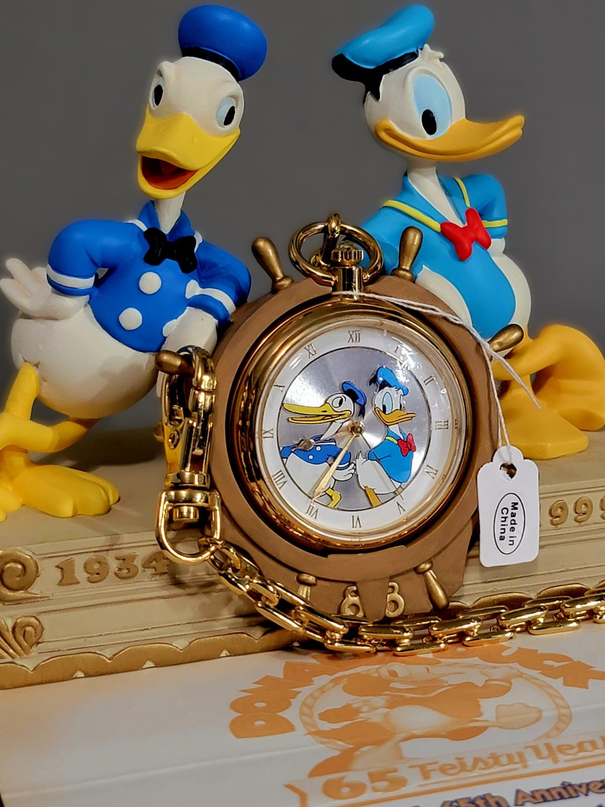 Disney Donald Duck Pocket Watch 65Th Anniversary LIMITED EDITION #0870 / 1934 NEW