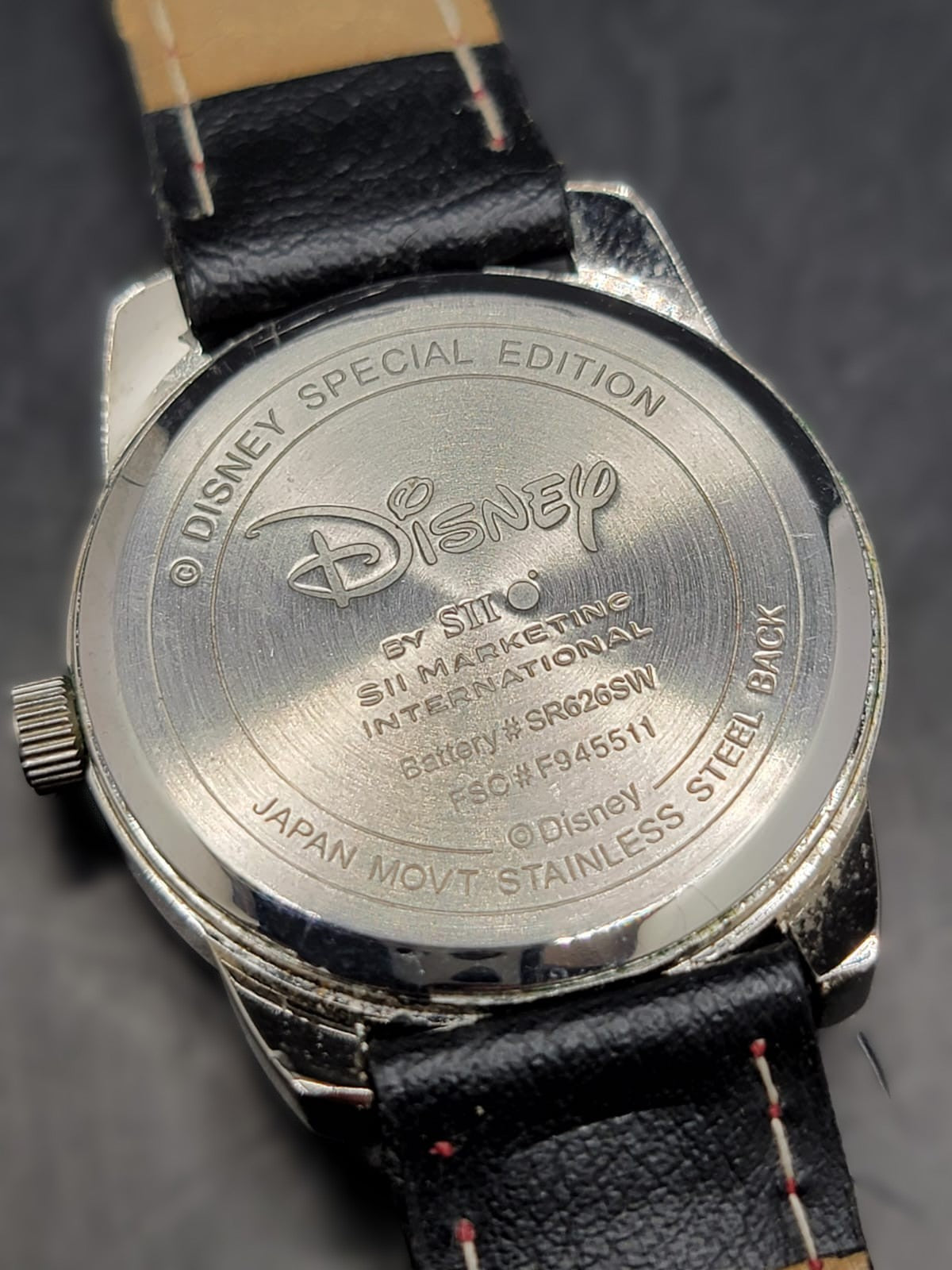 MICKEY MOUSE - CLUB MEMEBER 1955 WATCH - COLLECTORS SET