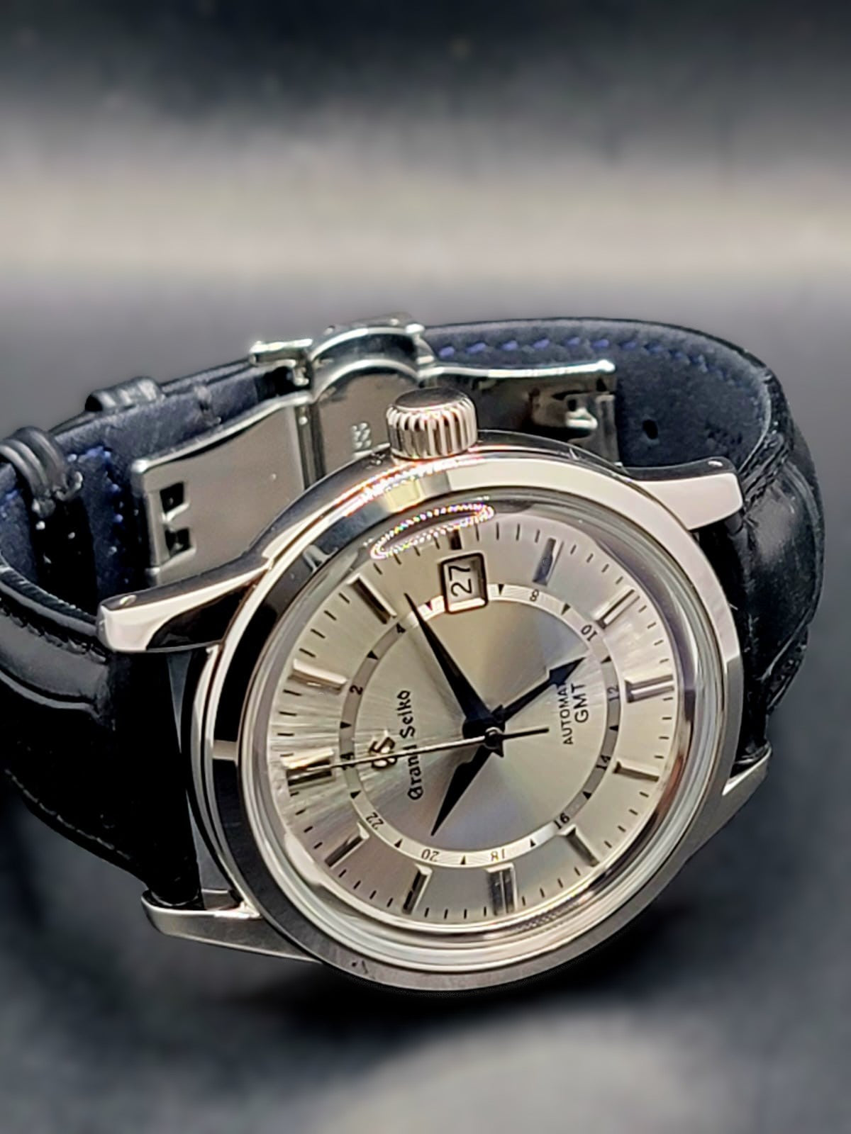 CUSTOM MOD (GRAND SEIKO ELEGANCE GMT MONOCHROME) SILVER DIAL WITH BLACK GMT HAND & BLACK LEATHER STRAP AUTO NH34GMT NEW