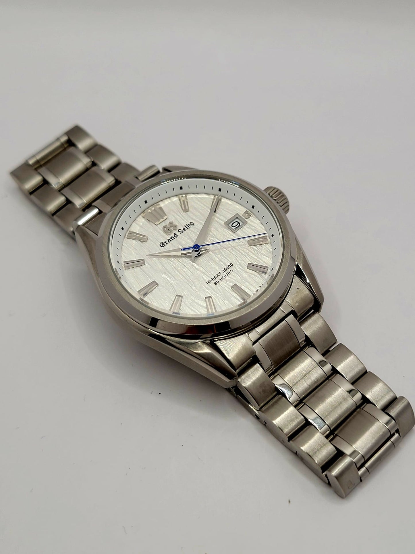 CUSTOM MOD (GRAND SEIKO HERITAGE ) WHITE TEXTURED DIAL AUTOMATIC NH35A MOVEMENT W/ OPEN BACK NEW