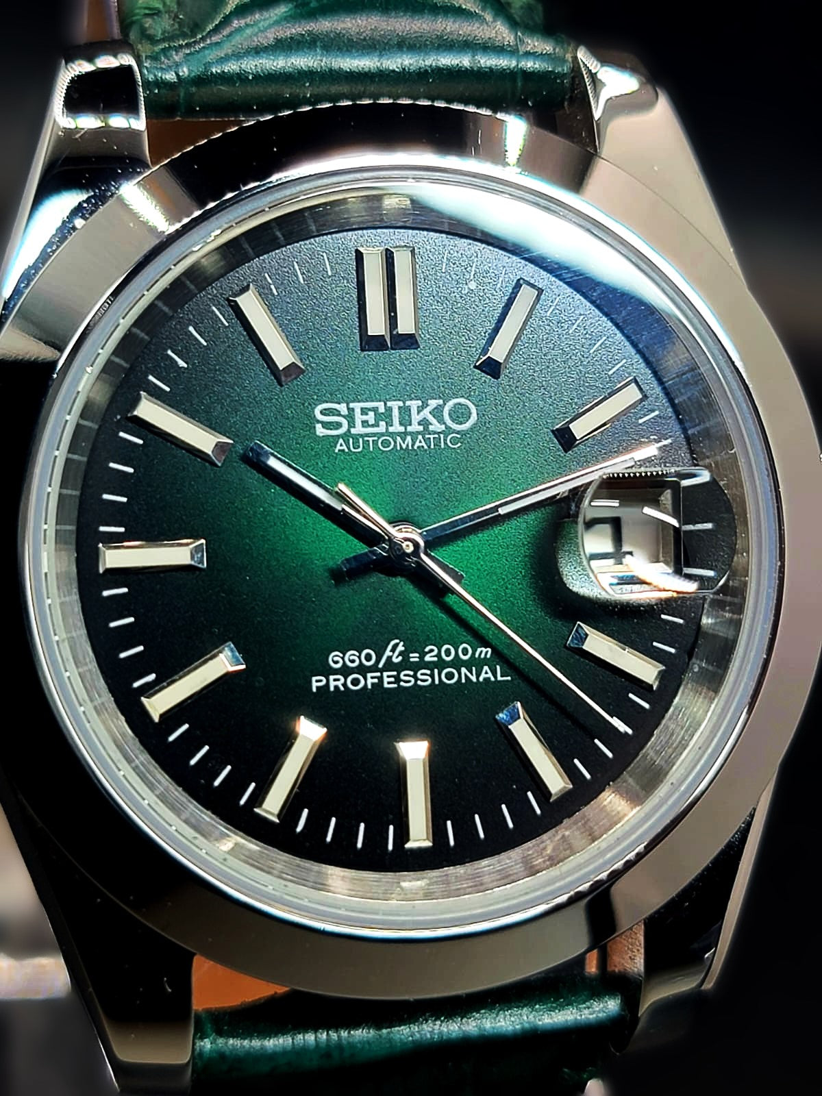 CUSTOM SEIKO MOD - HUNTER GREEN - DATEJUST CASE - AUTOMATIC