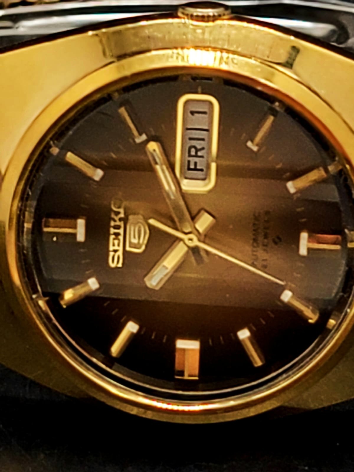 Seiko watch 5 DX 6106-7720 Sunburst Dial Automatic men Day date Working Vintage