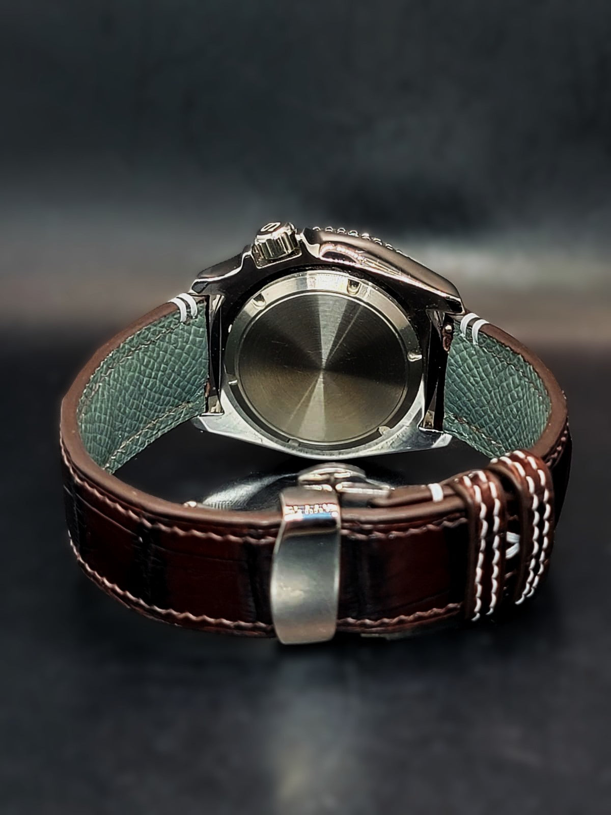SEIKO - 5 SPORTS CUSTOM MOD - PATINA CASE AND CUSTOM PATINA LEATHER
