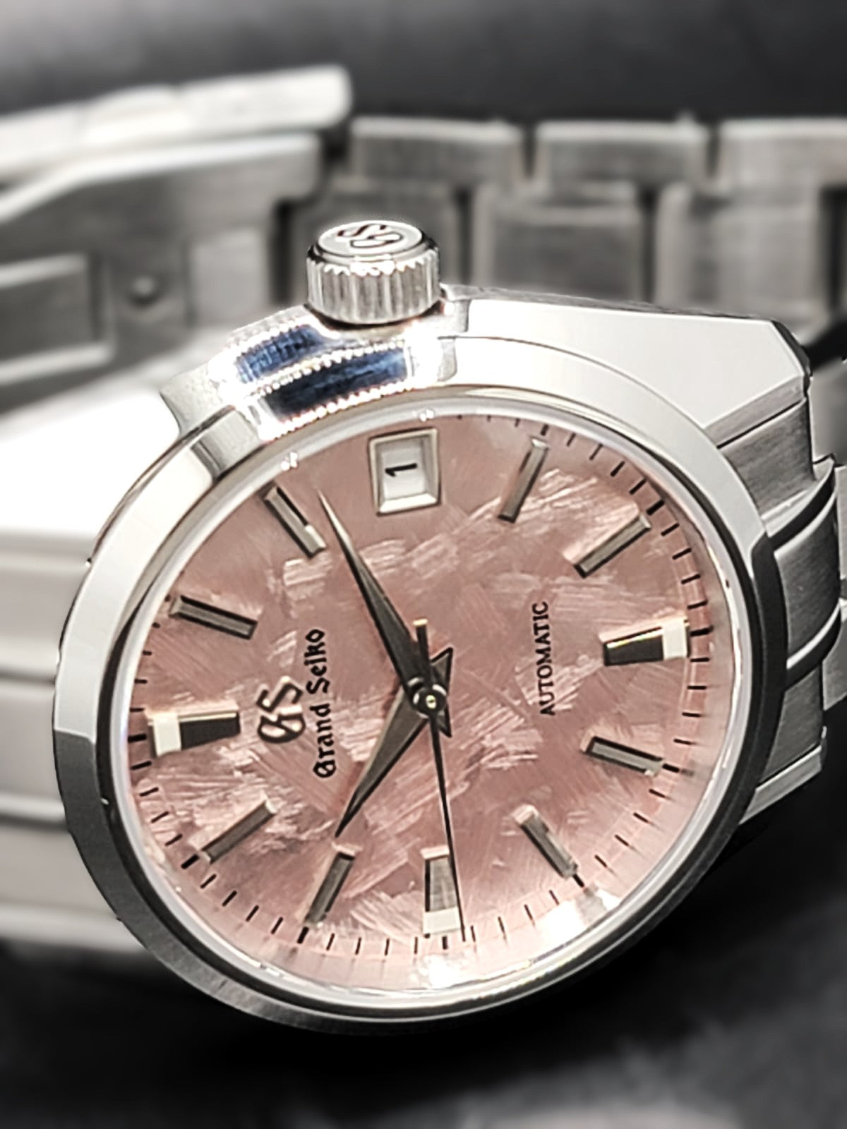 **LIMITED RUN** CUSTOM MOD GRAND SEIKO SHUNBUN - SAKURA PINK 36MM NH35 AUTO EXHIBITION CASEBACK **BUILD TO ORDER, SERIOUS INQUIRIES ONLY PLEASE!**