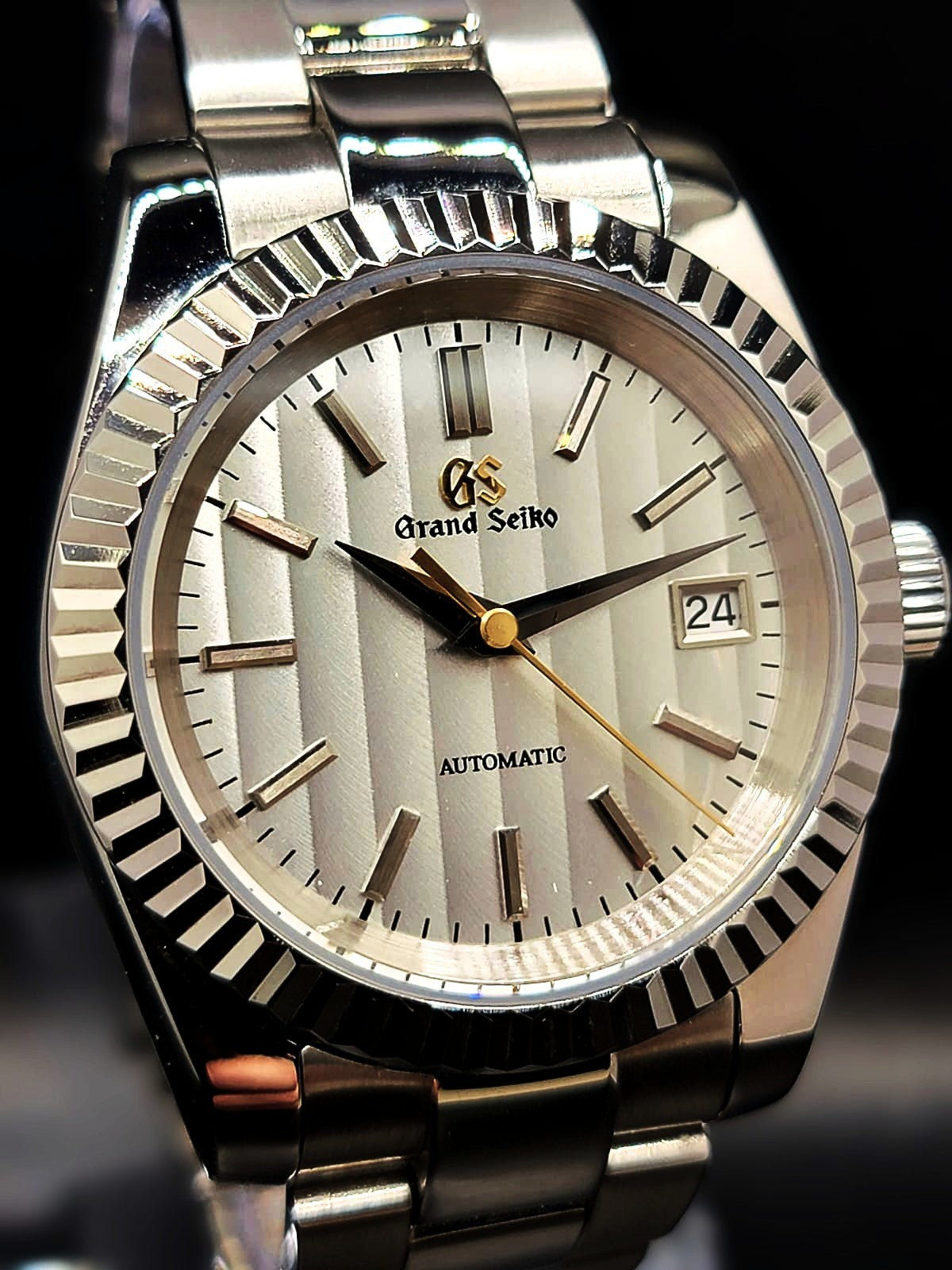 CUSTOM MOD GRAND SEIKO SILVER and GOLD BAMBOO AUTOMATIC NH35