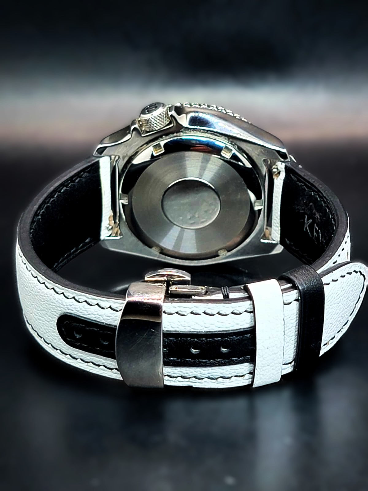 CUSTOM PREMIER SEIKO SNOOPY L.E. MOD ON CUSTOM HAND-MADE WHITE RALLY LEATHER BAND - NH36 AUTO