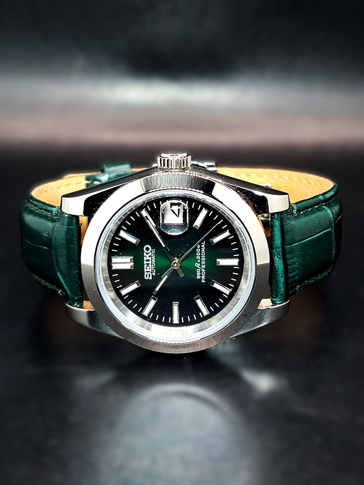 CUSTOM SEIKO MOD - HUNTER GREEN - DATEJUST CASE - AUTOMATIC