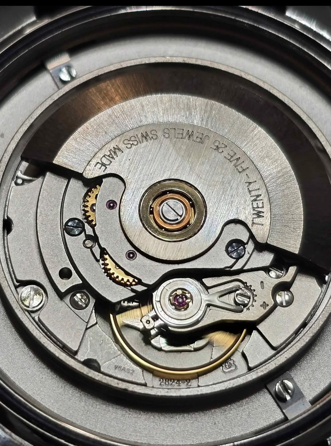 Hamilton Valiant Automatic Date 40MM Stainless Steel H39515754