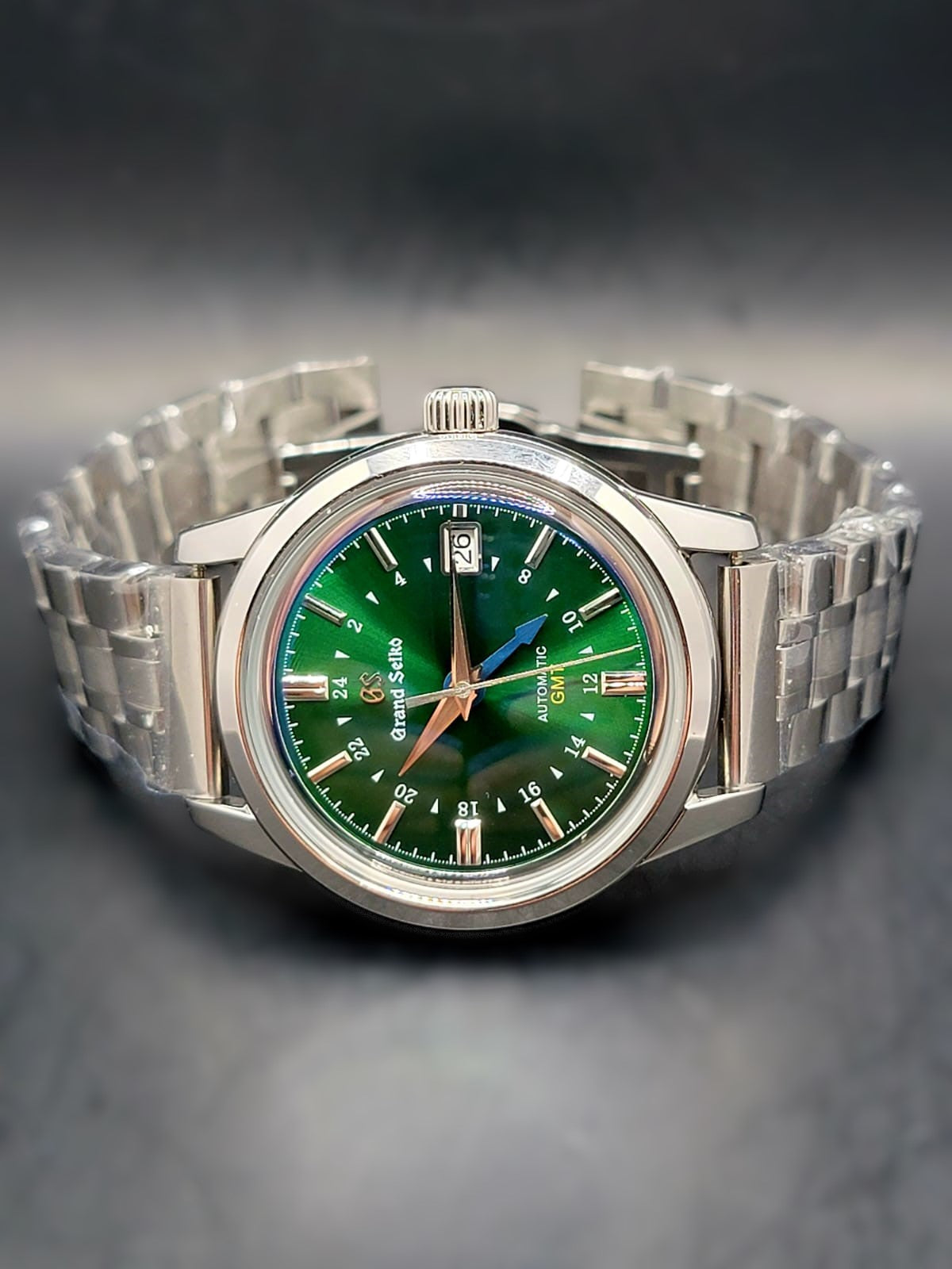 CUSTOM MOD (GRAND SEIKO ELEGANCE GMT) GREEN DIAL w LEATHER BAND AUTO NH34GMT