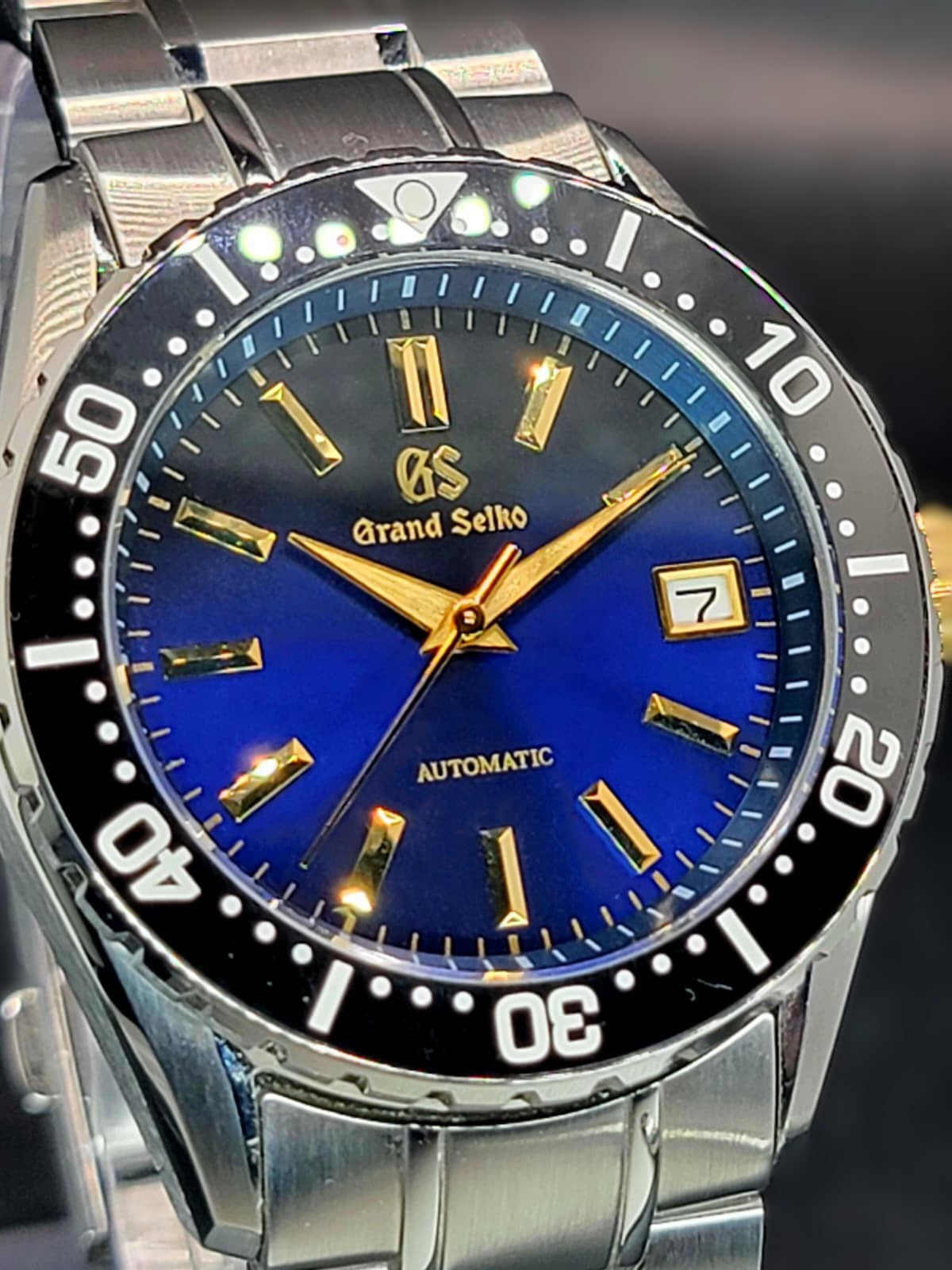 CUSTOM PREMIER MOD GRAND SEIKO - NAVY AND GOLD - NH35 AUTOMATIC