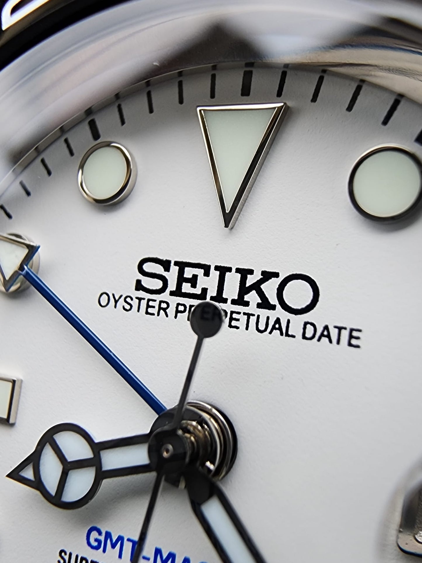 CUSTOM PREMIER MOD (SEIKO ICED BATMAN GMT) WHITE DIAL, S.S.BRACELET, NH34GMT AUTOMATIC NEW **BUILD TO ORDER, SERIOUS INQUIRIES ONLY PLEASE!**