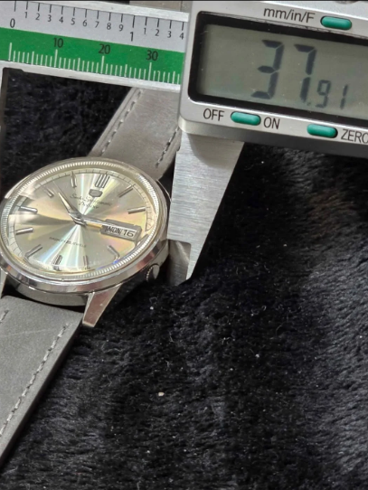 72 Seiko 5 Sportsmatic Deluxe Auto