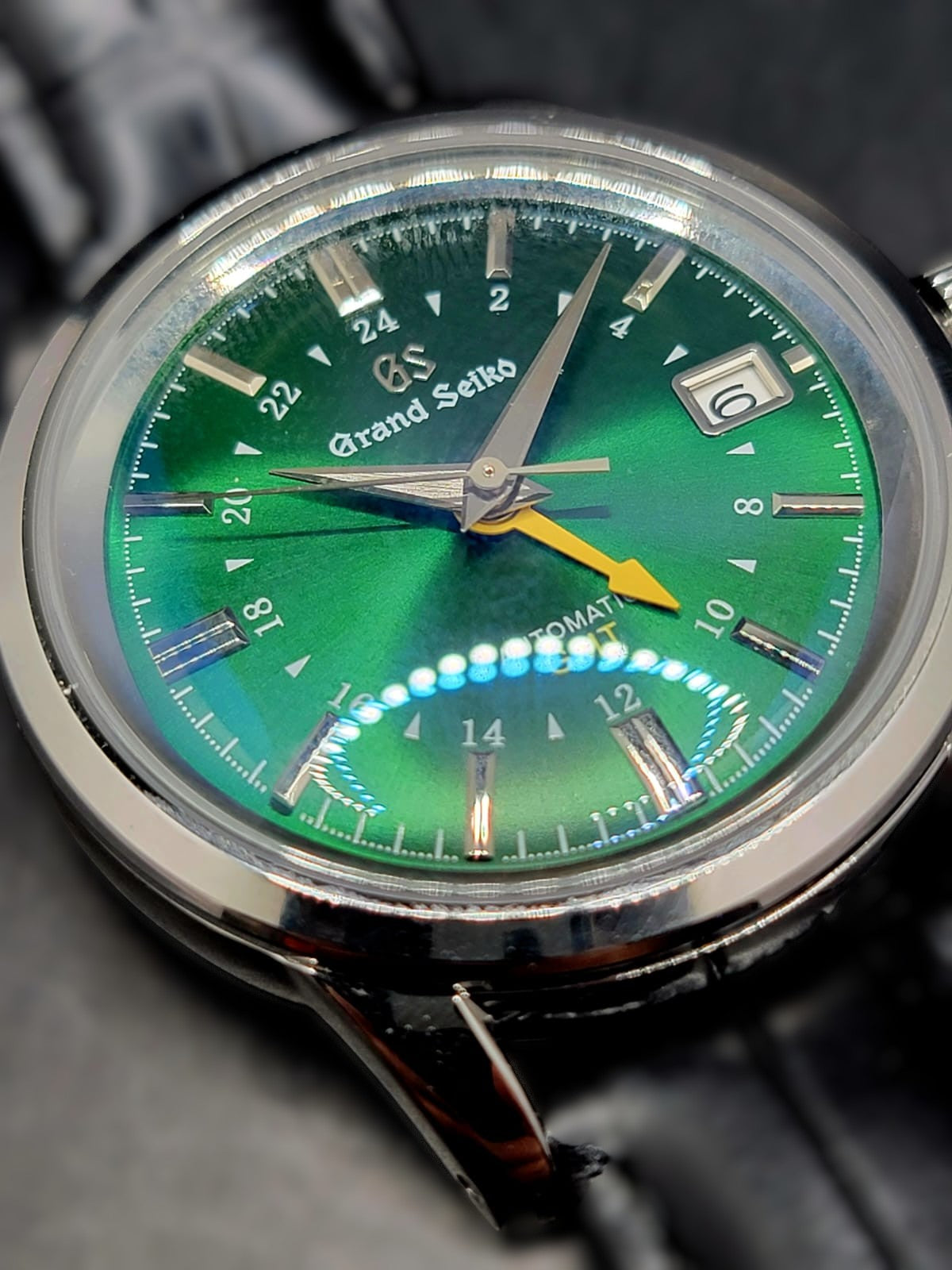 CUSTOM MOD (GRAND SEIKO ELEGANCE GMT) GREEN DIAL w LEATHER BAND AUTO NH34GMT