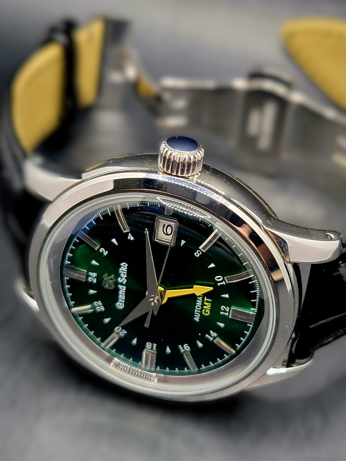 CUSTOM MOD (GRAND SEIKO ELEGANCE GMT) GREEN DIAL w LEATHER BAND AUTO NH34GMT