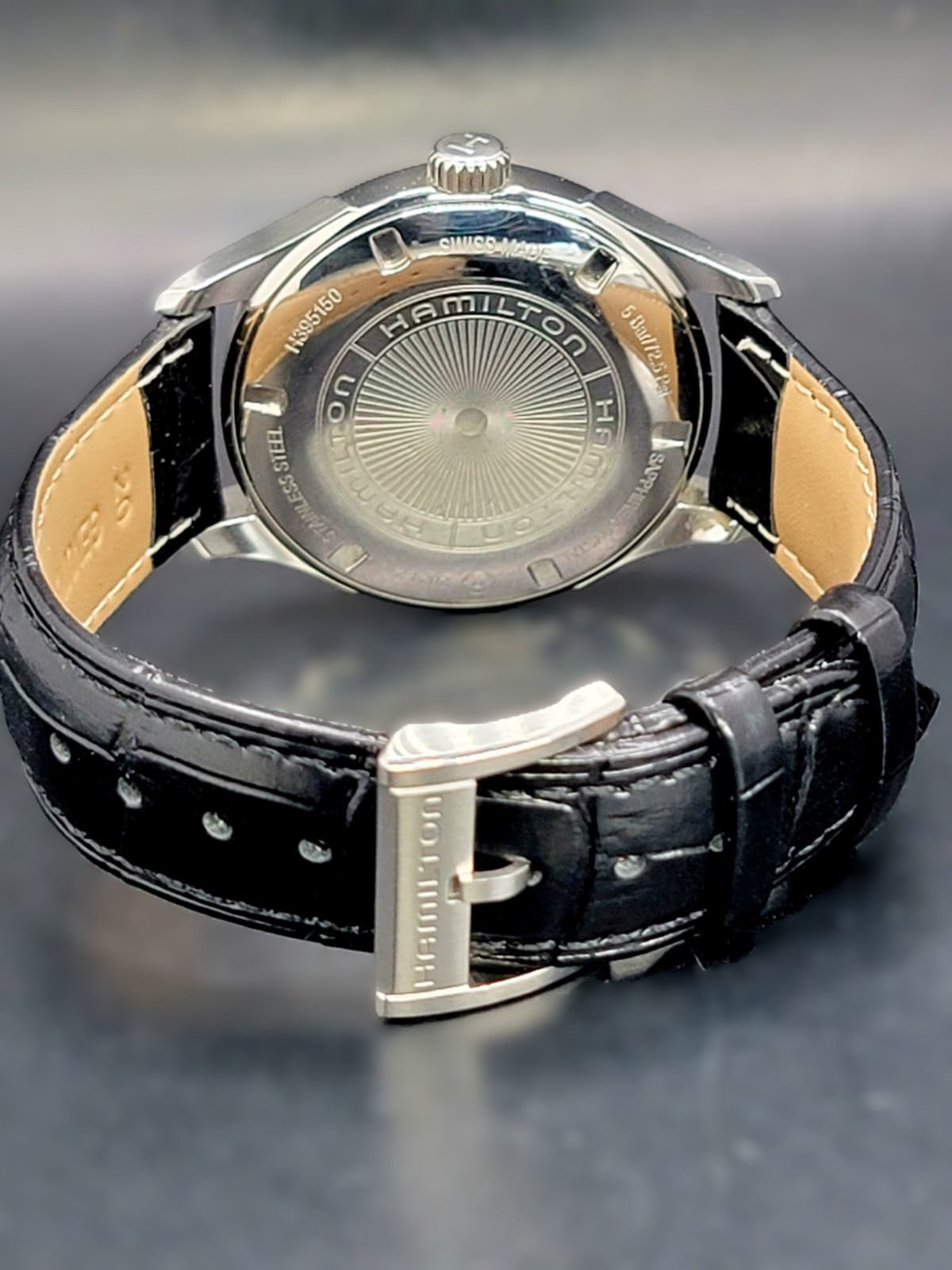 Hamilton Valiant Automatic Date 40MM Stainless Steel H39515754