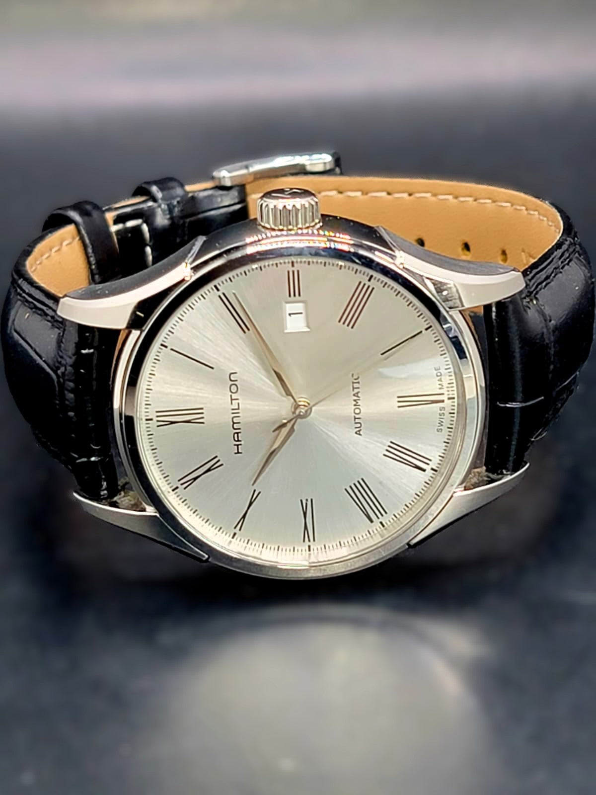 Hamilton Valiant Automatic Date 40MM Stainless Steel H39515754