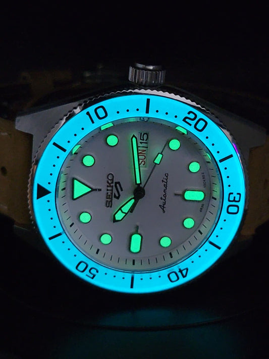 Seiko CUSTOM MOD Brite Light