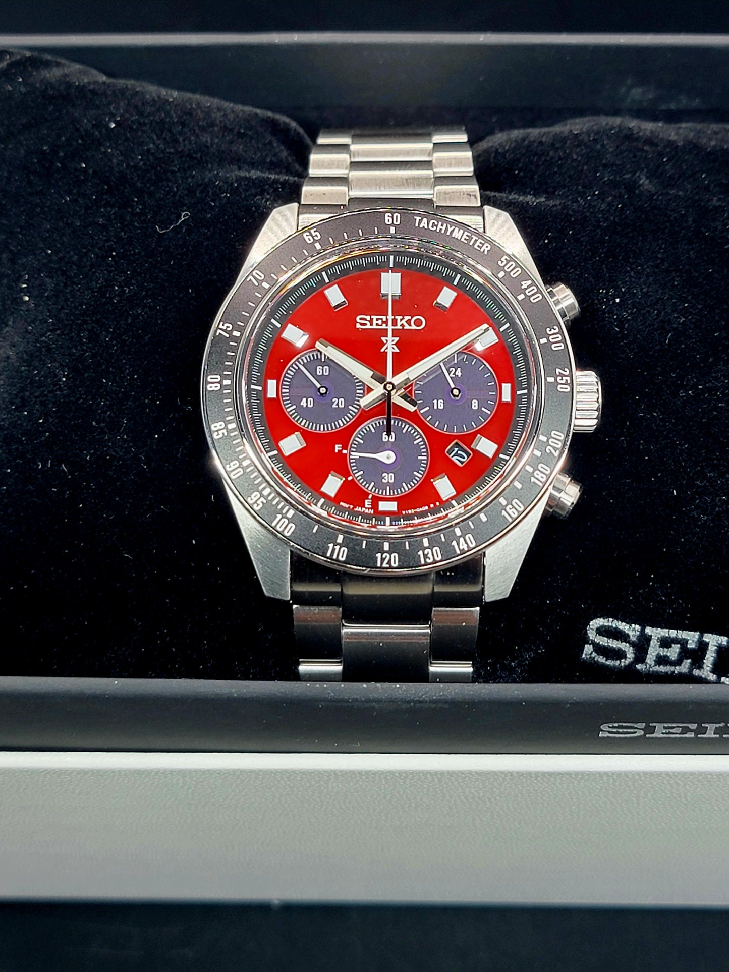 Seiko Prospex.                       SSC927 US Special Edition Prospex Speedtimer Solar Chronograph SeiTona