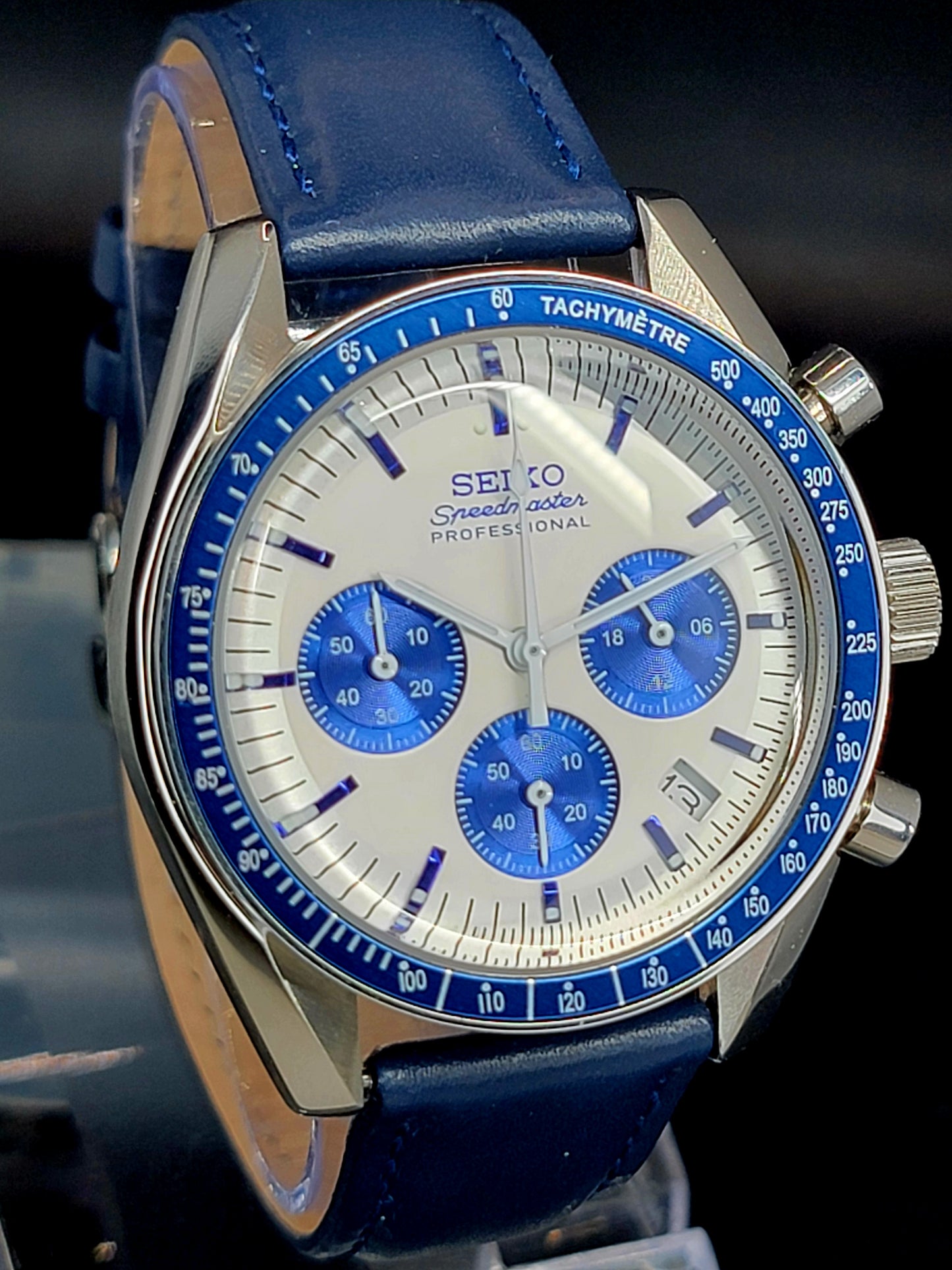 CUSTOM SEIKO SPEEDMASTER SNOOPY MOD