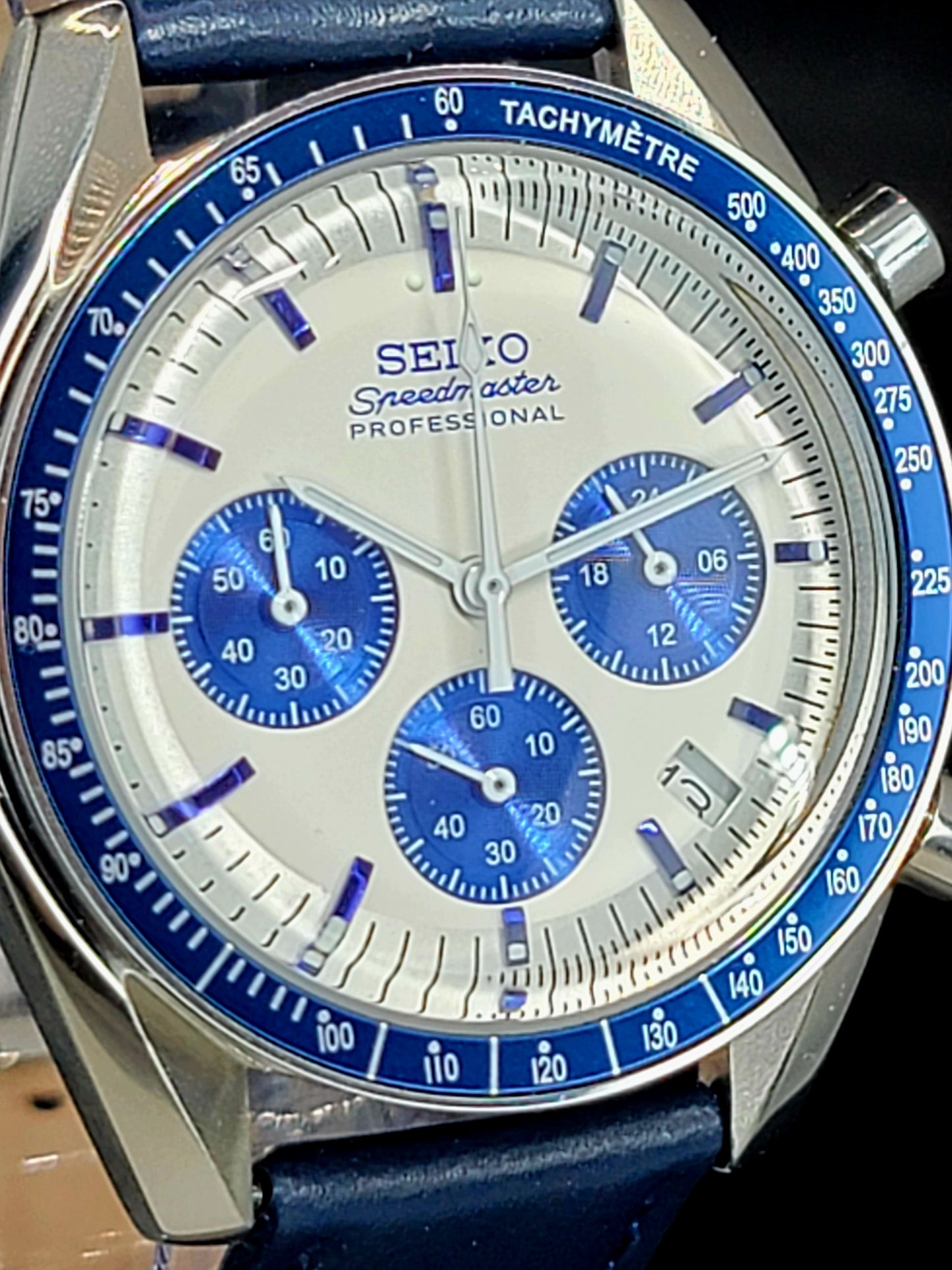 CUSTOM SEIKO SPEEDMASTER SNOOPY MOD