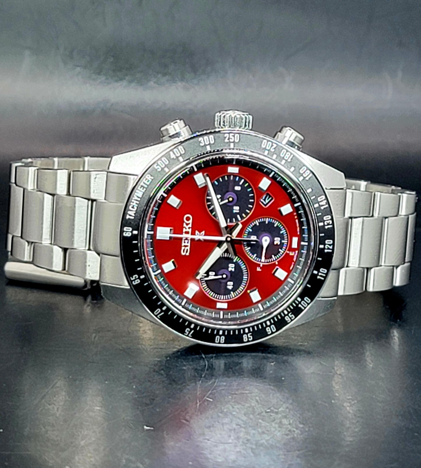 Seiko Prospex.                       SSC927 US Special Edition Prospex Speedtimer Solar Chronograph SeiTona