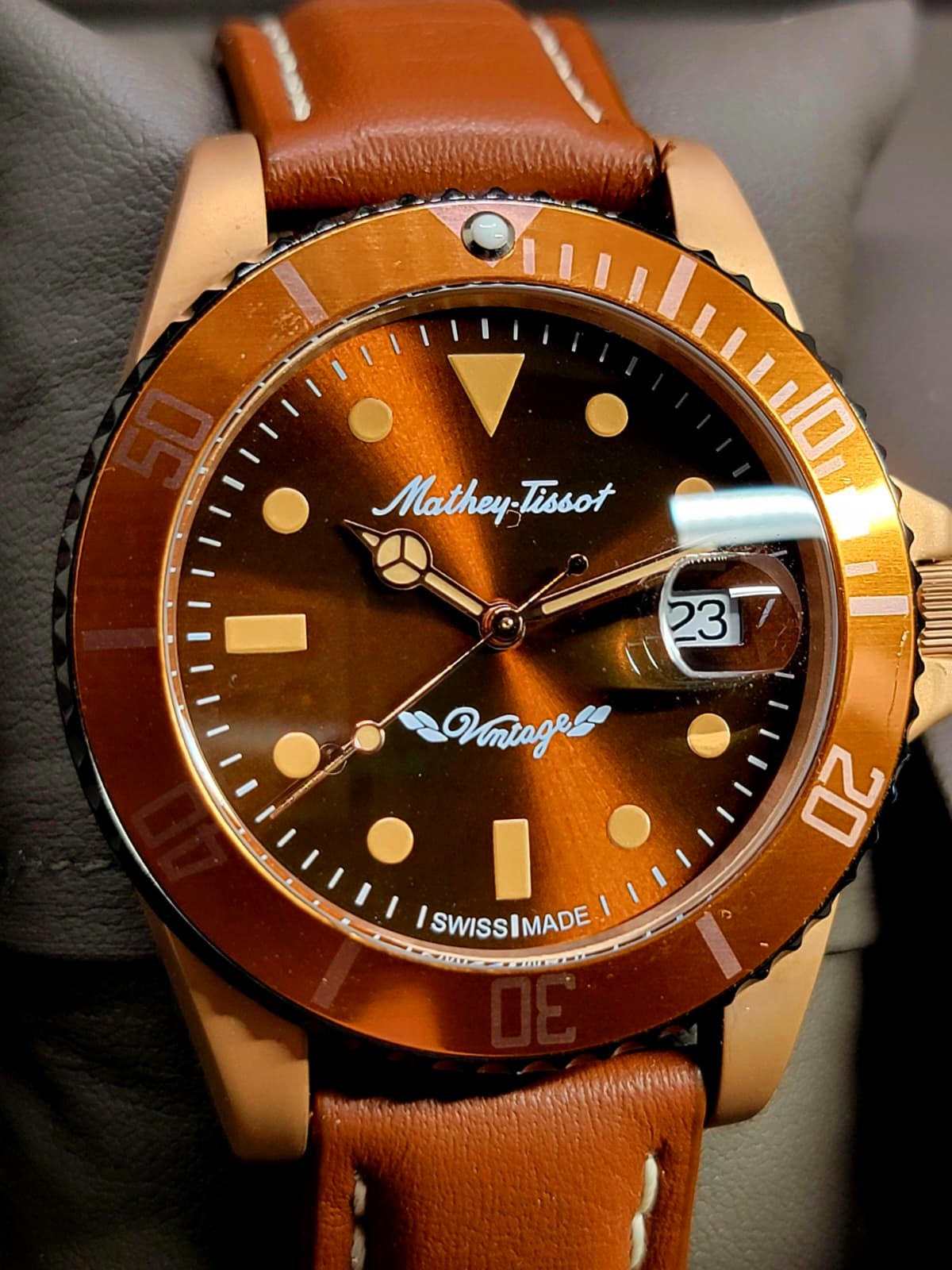 Mathey Tissot - Rolley Vintage Automatic 42mm H901BZM