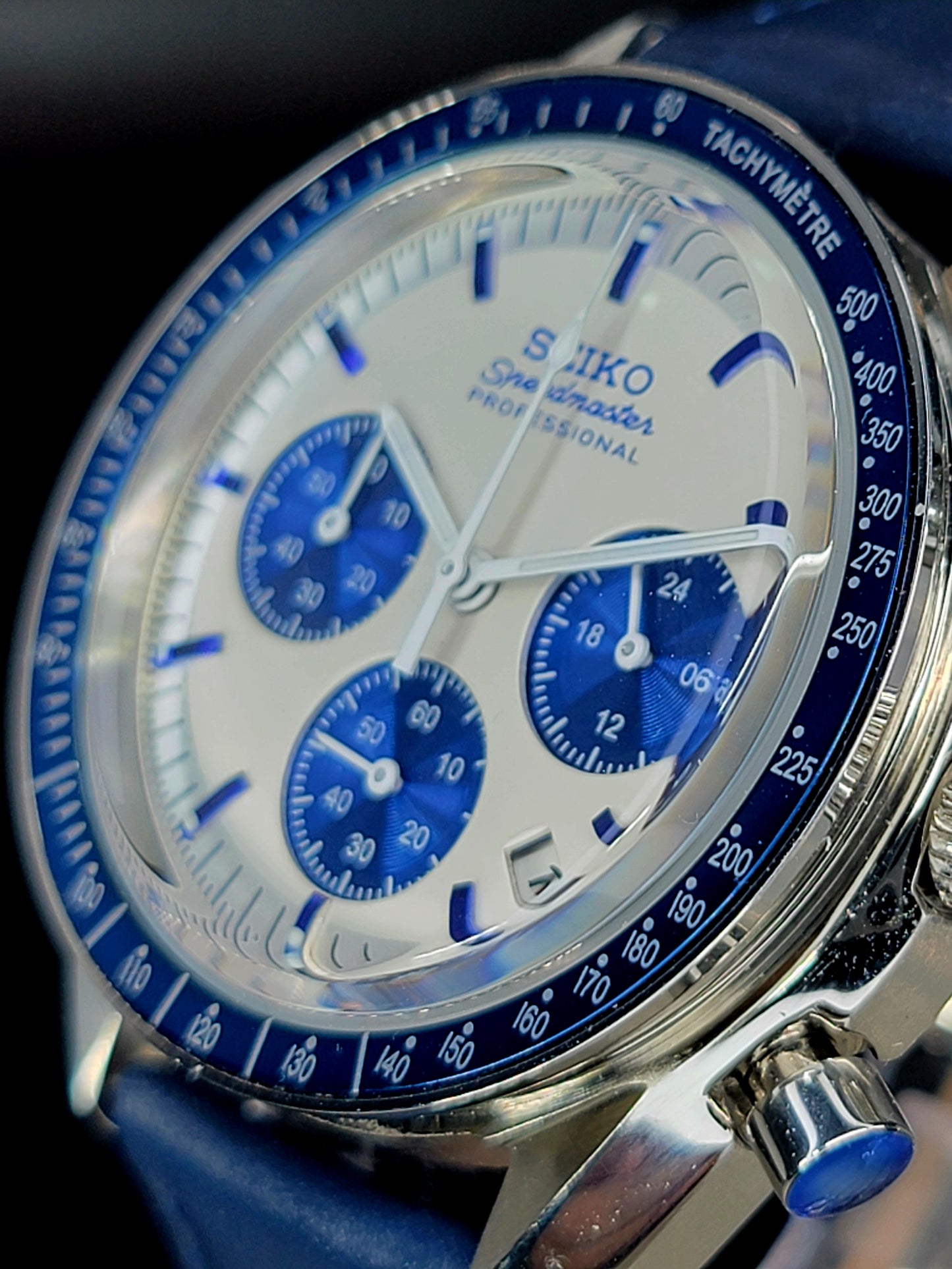 CUSTOM SEIKO SPEEDMASTER SNOOPY MOD