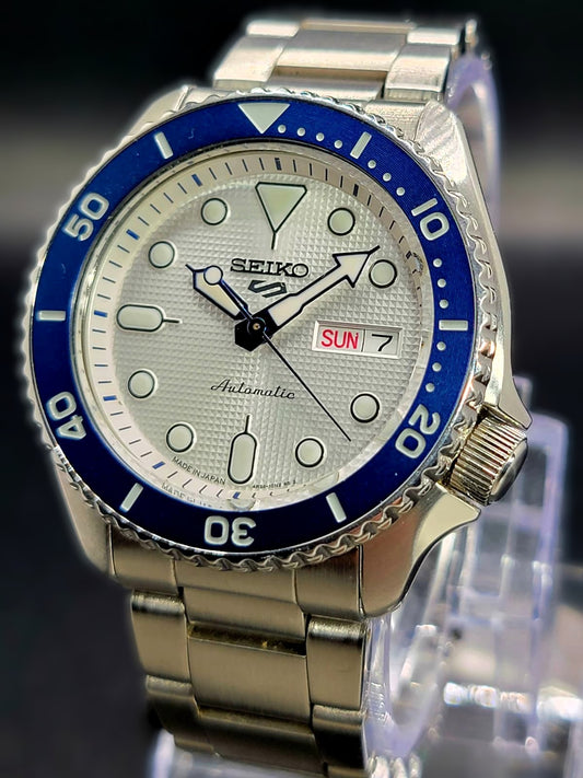 Seiko 5 Sports 140th Anniversary Limited Edition SRPG47K, SRPG47K1