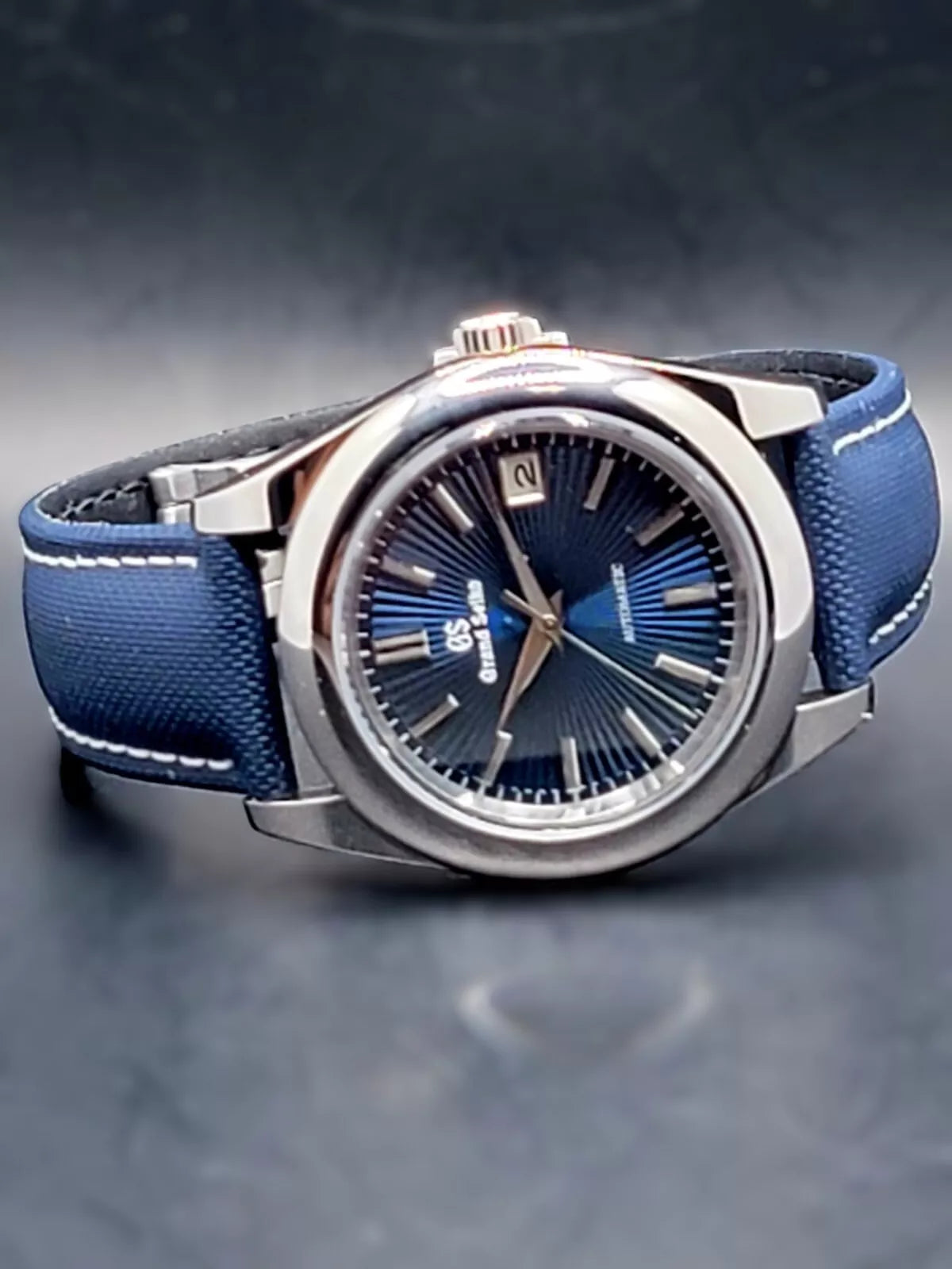 CUSTOM MOD (GRAND SEIKO HERITAGE) BLUE AUTO 6R35A MOVEMENT EXIBITION BACK NEW